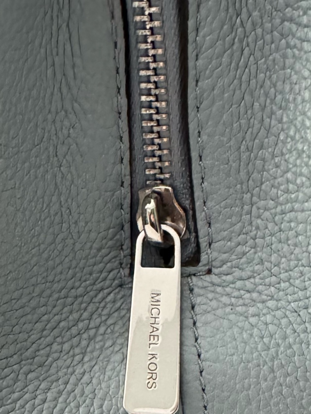 MICHAEL KORS Medium Pebbled Saffiano Leather Satchel in Light Blue - Picture 4 of 11